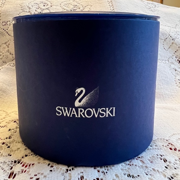 Swarovski's 'Crystal Rose'  #7478 - Picture 14 of 16